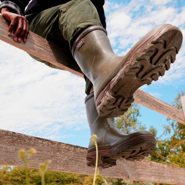 Aigle Parcours 2 Bottillon, Unisex Short Welly in Khaki - Image 2