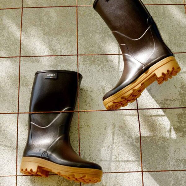 Aigle Bison 2, Mens Short Welly in Brown - Image 6