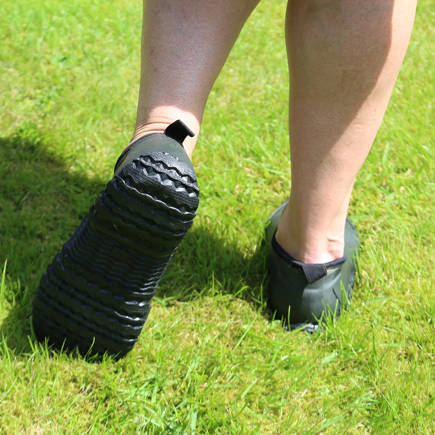 Muds Shoe, Unisex Shoe in Green - Image 8